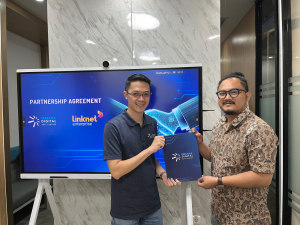 Head of Business Ecosystem Bersama Digital Data Center (BDDC) Erland Karim dan Head of Corporate Product PT Link Net Tbk Ryan Oky Saputra, mengumumkan kerja sama antara Link Net Enterprise dan BDDC. Kerja sama strategis ini mencerminkan komitmen dari Link Net Enterprise dan BDDC untuk terus meningkatkan kualitas layanan dan pengalaman digital bagi pelanggan, dengan menekankan pada peningkatan konektivitas dan interkoneksi yang lebih baik